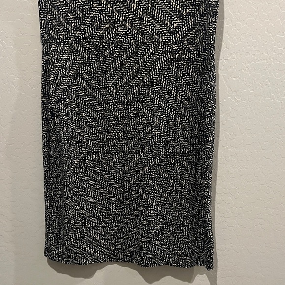 Ann Taylor Navy and White Sleeveless Sheath Dress size MP - Picture 8 of 11